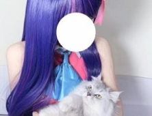 OnlyFans神探狸狸给力Cos私拍10部5P才1.43G这腰线绝了